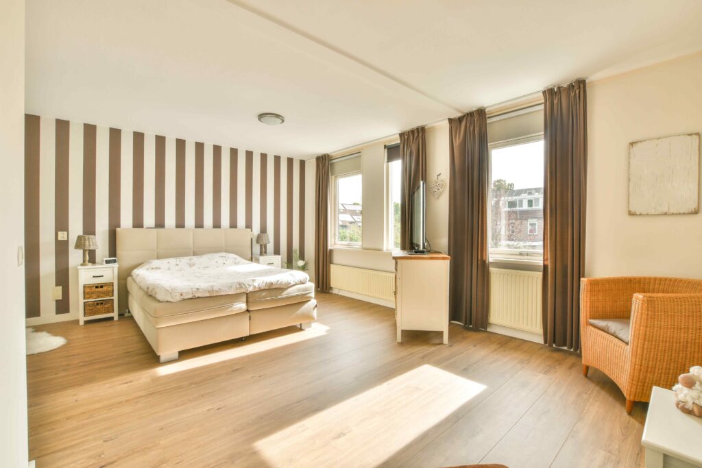 The simplicity and elegance of an apartment