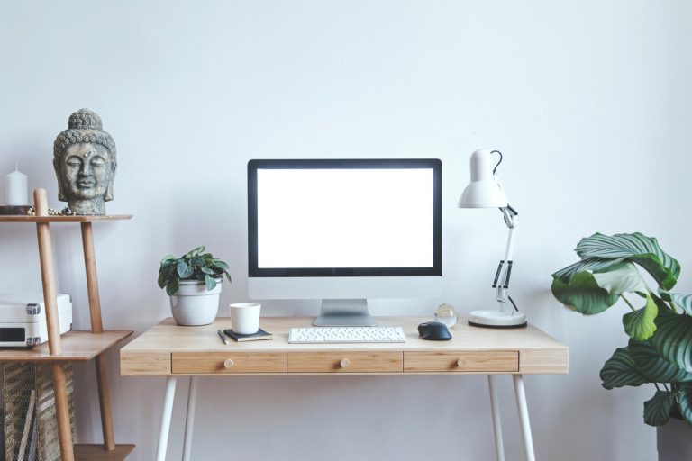 Office decoration why consider when organizing your work space